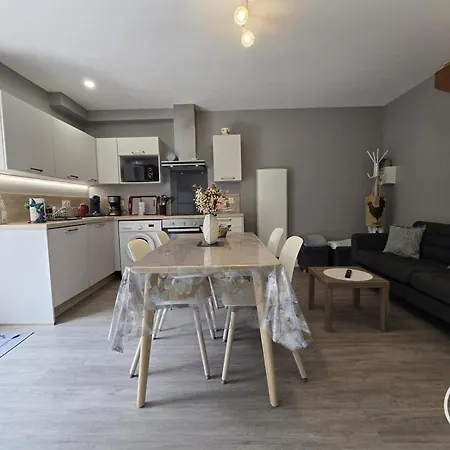 Maison En Pierre Renovee 4 Pers Avec Jardin Et Terrasse, Proche Dordogne - Fr-1-616-200